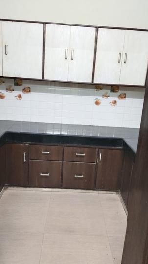 Beverly Park Apartments Kitchen 1