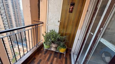 Balcony Image of 1170 Sq.ft 3 BHK Apartment / Flat for sale in RG Luxury Homes Phase 2, Noida Extension Greater Noida for Rs. 10000000