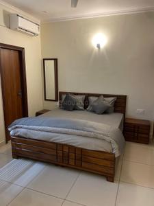 Bedroom Image of 1985 Sq.ft 3.5 BHK Apartment / Flat for sale in Gulshan Emerald Heights, Vaishali Ghaziabad for Rs. 27250000