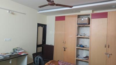 Bedroom Image of 1400 Sq.ft 3 BHK Builder Floor for rent in Dwarka Mor New Delhi for Rs. 35000