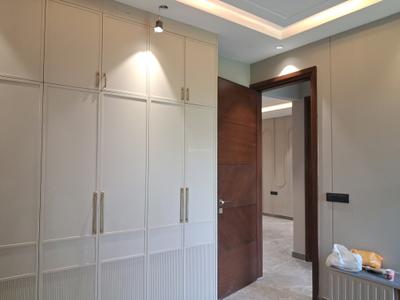 Bedroom Image of 1650 Sq.ft 3 BHK Builder Floor for sale in Paschim Vihar New Delhi for Rs. 37000000