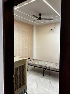 Bedroom Image of 750 Sq.ft 1 BHK Independent House for rent in Nipania Indore for Rs. 12000