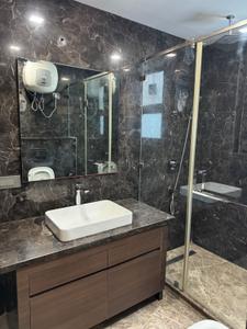 Bathroom Image of 5500 Sq.ft 6 BHK Independent House for sale in New Friends Colony New Delhi for Rs. 182500000