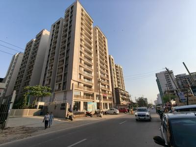 Image of 968 Sq.ft 3 BHK Apartment / Flat for sale in Trinity Sky, Bopal, Ahmedabad for Rs. 9600000