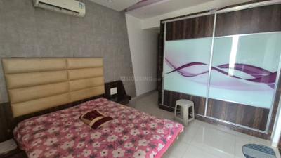 Bedroom Image of 1500 Sq.ft 3 BHK Apartment / Flat for rent in Mantra Alkasa, Mohammed Wadi Pune for Rs. 28000