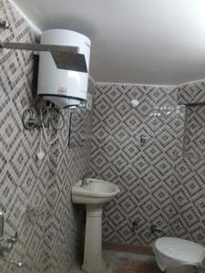 Image of 1050 Sq.ft 2 BHK Independent House for rent in Malka Ganj, New Delhi for Rs. 32000