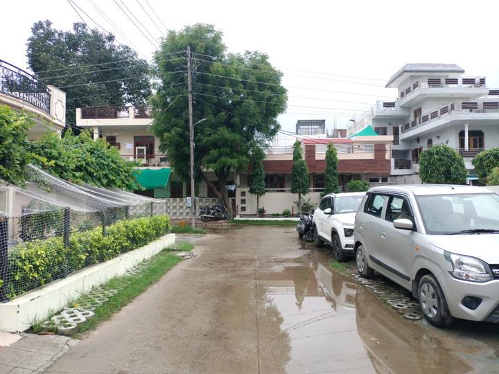 Kapoori Colony, Sector 19 Main Image 1