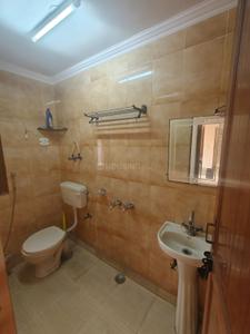 Bathroom Image of 900 Sq.ft 2 BHK Apartment / Flat for sale in Vikaspuri New Delhi for Rs. 12000000