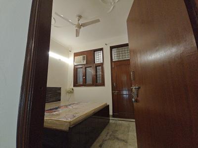 Bedroom Image of 600 Sq.ft 1 BHK Builder Floor for rent in Sector 55 Gurgaon for Rs. 27000