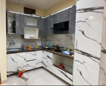 Kitchen Image of 1550 Sq.ft 3 BHK Apartment / Flat for rent in Defence Enclave, Sector 44 Noida for Rs. 35500