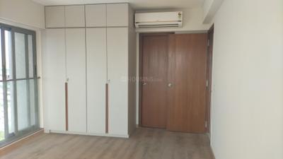 Bedroom Image of 3100 Sq.ft 4 BHK Apartment / Flat for rent in Indraprasth Saptak, Naranpura Ahmedabad for Rs. 85000