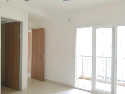 Bedroom Image of 1100 Sq.ft 3 BHK Apartment / Flat for rent in Godrej Emerald, Kasarvadavali Thane for Rs. 38000