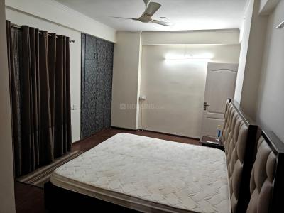 Bedroom Image of 1820 Sq.ft 3 BHK Apartment / Flat for rent in Maxblis White House, Sector 75 Noida for Rs. 60000