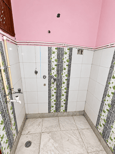 Image of 570 Sq.ft 1 BHK Builder Floor for rent in Bindapur, New Delhi for Rs. 11000