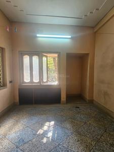 Bedroom Image of 1300 Sq.ft 3 BHK Independent House for rent in Keshtopur Kolkata for Rs. 15000