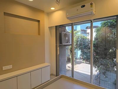 Bedroom Image of 532 Sq.ft 1 BHK Apartment / Flat for sale in Santacruz East Mumbai for Rs. 15300000