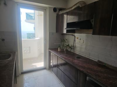 Kitchen Image of 2185 Sq.ft 3 BHK Apartment / Flat for rent in Sunworld Arista, Sector 168 Noida for Rs. 45000