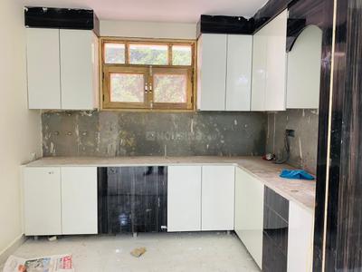 Kitchen Image of 1500 Sq.ft 3 BHK Apartment / Flat for sale in JMD DM Infra, Sector 110 Noida for Rs. 6521000