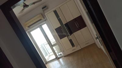 Bedroom Image of 1636 Sq.ft 3 BHK Apartment / Flat for rent in DLF Capital Greens Phase 1 And 2, Karampura New Delhi for Rs. 60000