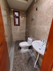 Bathroom Image of 1400 Sq.ft 3 BHK Builder Floor for rent in Kavita Apartment, Chhattarpur New Delhi for Rs. 25000