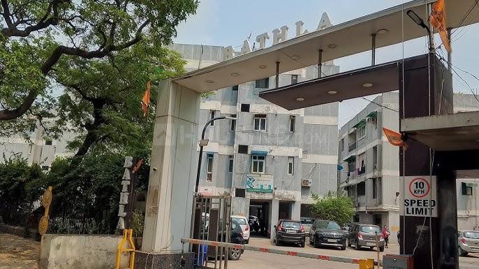 Batla Apartments Main Image 1