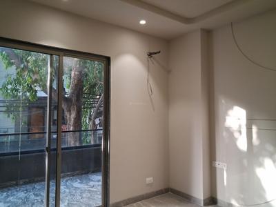 Bedroom Image of 1800 Sq.ft 3 BHK Builder Floor for sale in Paschim Vihar New Delhi for Rs. 35000000