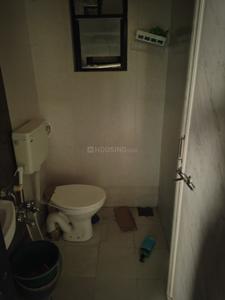 Bathroom Image of 1000 Sq.ft 2 BHK Apartment / Flat for rent in Undera Vadodara for Rs. 10000