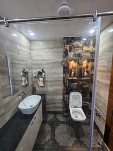 Bathroom Image of 2000 Sq.ft 3 BHK Builder Floor for sale in Mansarover Garden New Delhi for Rs. 40000000