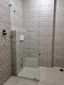 Common Bathroom Image of 600 Sq.ft 2 BHK Apartment / Flat for sale in Hans Builders Floor, Dwarka Mor New Delhi for Rs. 5000000