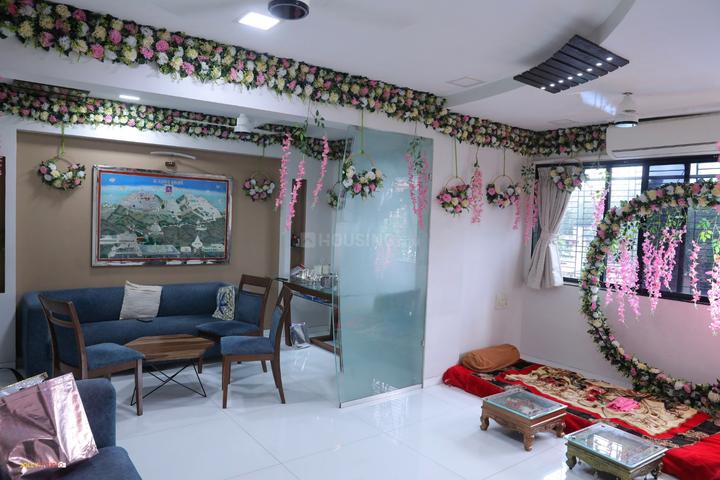 Ghatkopar West Main Image 1