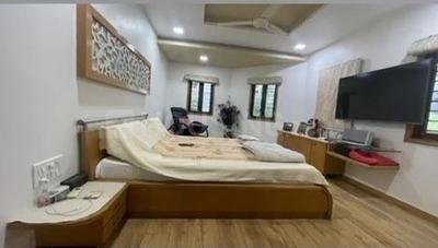 Bedroom Image of 4000 Sq.ft 4 BHK Independent House for sale in Satellite Ahmedabad for Rs. 110000000