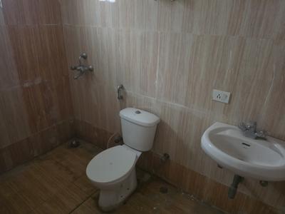 Image of 1100 Sq.ft 3 BHK Builder Floor for rent in Aditya World City Residential Plots, Bamheta Village, Ghaziabad for Rs. 16000