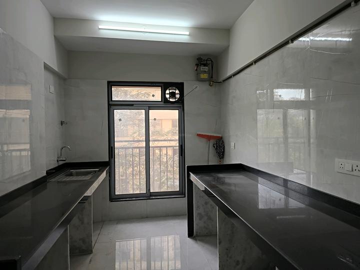 Kalina, Santacruz East Main Image 1