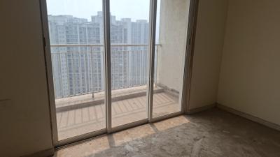 Bedroom Image of 4000 Sq.ft 4.5 BHK Duplex for sale in Indiabulls Greens 4, Panvel Navi Mumbai for Rs. 40000000