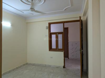 Bedroom Image of 411 Sq.ft 1 RK Builder Floor for rent in Freedom Fighters Enclave New Delhi for Rs. 11000
