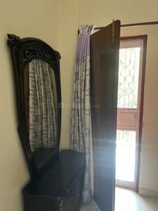 Bedroom Image of 2000 Sq.ft 5 BHK Duplex for rent in DDA B4, Vasant Kunj New Delhi for Rs. 125000