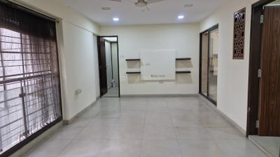 Bedroom Image of 2150 Sq.ft 3.5 BHK Apartment / Flat for sale in Dheeraj Realty Serenity, Santacruz West Mumbai for Rs. 83000000