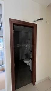 Bathroom Image of 1143 Sq.ft 2 BHK Apartment / Flat for sale in SBP City Of Dreams 2, Preet Colony Zirakpur for Rs. 6000000