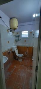 Bathroom Image of 980 Sq.ft 2 BHK Apartment / Flat for rent in Sanjaynagar Bengaluru for Rs. 34000