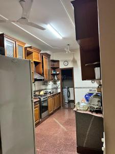 Kitchen Image of 3000 Sq.ft 4 BHK Builder Floor for rent in Defence Colony New Delhi for Rs. 350000