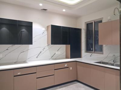 Kitchen Image of 1800 Sq.ft 3 BHK Builder Floor for sale in Paschim Vihar New Delhi for Rs. 35000000