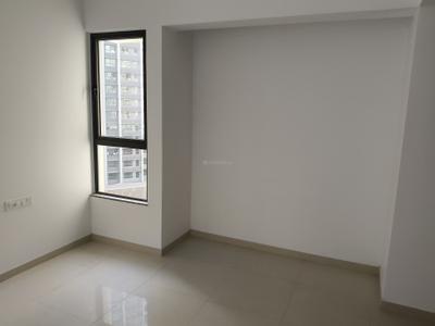Bedroom Image of 1025 Sq.ft 2 BHK Apartment / Flat for sale in Kalpataru Immensa, Thane West Thane for Rs. 13500000