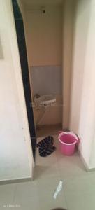 Bathroom Image of 400 Sq.ft 1 RK Apartment / Flat for rent in Kothrud Pune for Rs. 13000