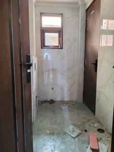 Common Bathroom Image of 1300 Sq.ft 4 BHK Builder Floor for sale in Khanpur New Delhi for Rs. 13000000