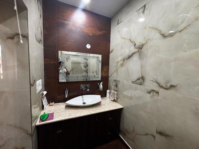 Bathroom Image of 1100 Sq.ft 3 BHK Apartment / Flat for sale in Jhang Apartment, Sector 13 Rohini New Delhi for Rs. 13500000