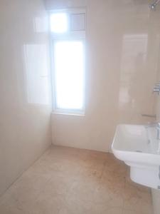 Common Bathroom Image of 1650 Sq.ft 3 BHK Apartment / Flat for sale in Kondapur Hyderabad for Rs. 18975000