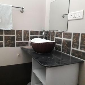 Image of 1500 Sq.ft 3 BHK Apartment / Flat for rent in Dhantoli, Nagpur for Rs. 45000