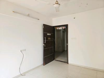 Living Room Image of 913 Sq.ft 2 BHK Apartment / Flat for rent in Majestique Manhattan, Wagholi Pune for Rs. 19000