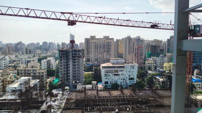 Image of 1215 Sq.ft 3 BHK Apartment / Flat for sale in Express Tower, Borivali West, Mumbai for Rs. 32000000