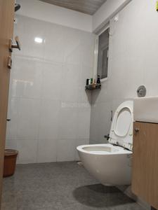 Bathroom Image of 958 Sq.ft 3 BHK Apartment / Flat for sale in Romell Serene, Borivali West Mumbai for Rs. 29900000